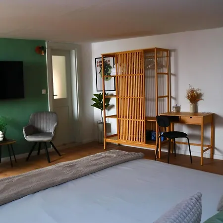 Forasquara Apartman *